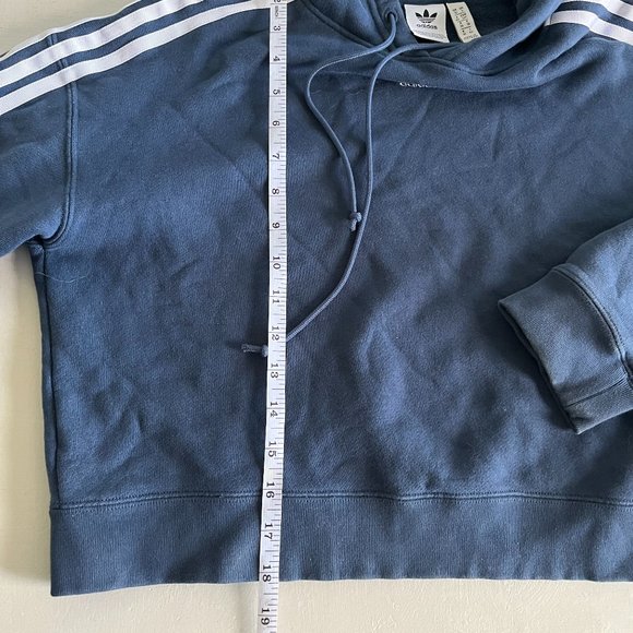 Adidas crop hoodie - Picture 3 of 5